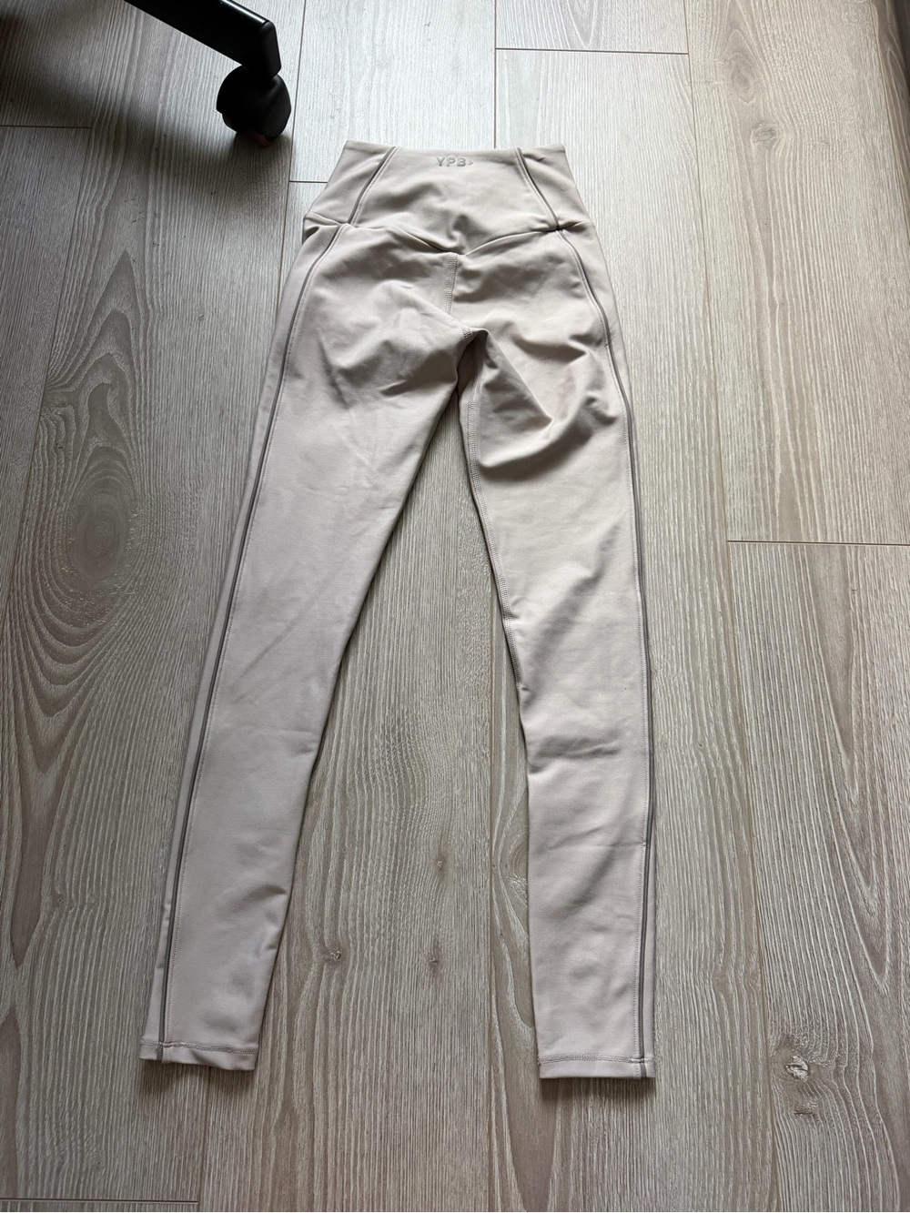 YPB studioFLEX 7/8-Length Legging Beige performance athletic Pilates clean girl